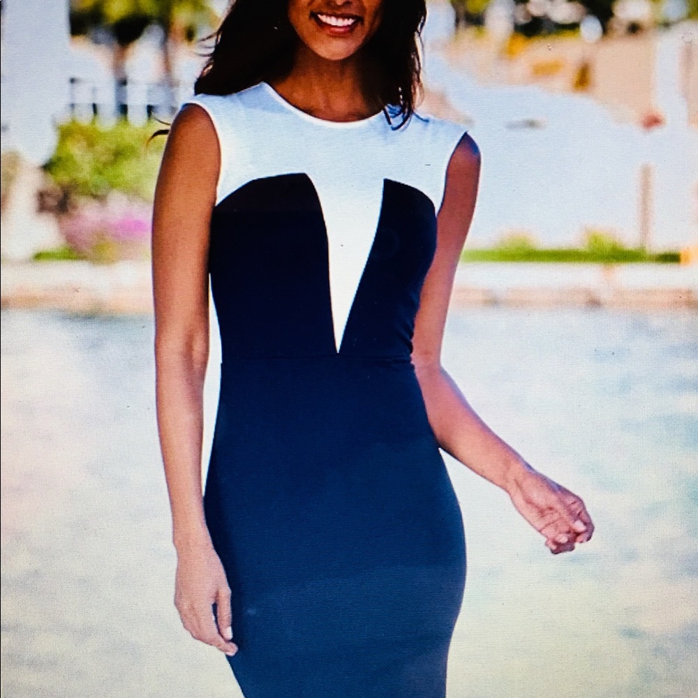 New Dress, Size 6, Black/White, Very Flattering,